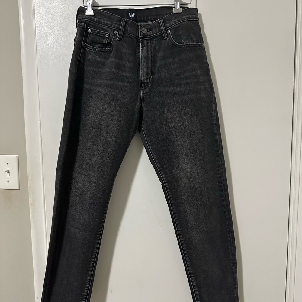 GAP Women's Skinny Black Wash Girlfriend Jeans, size 27